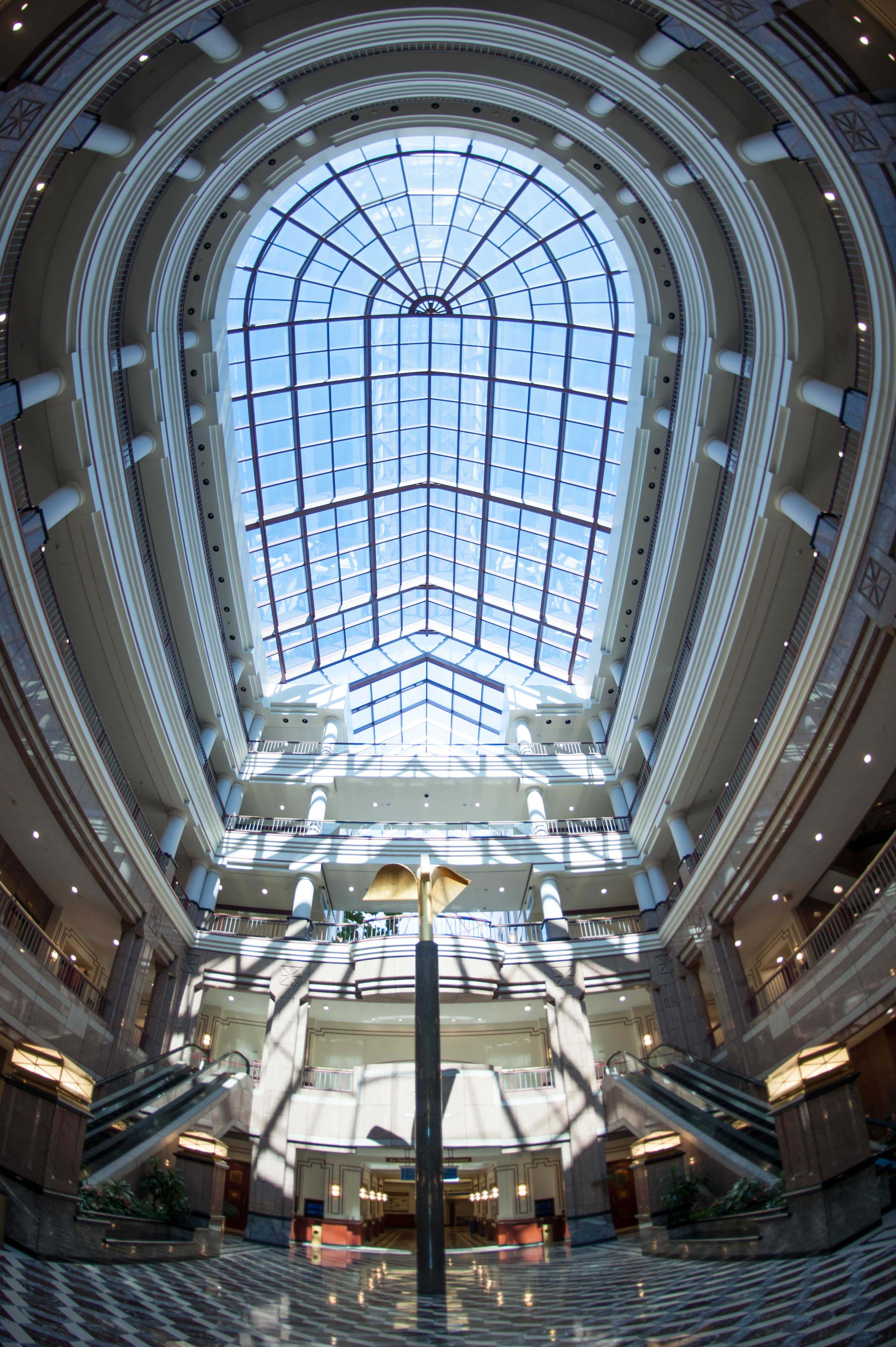 Photo of inside of State Capital Building in Hartford